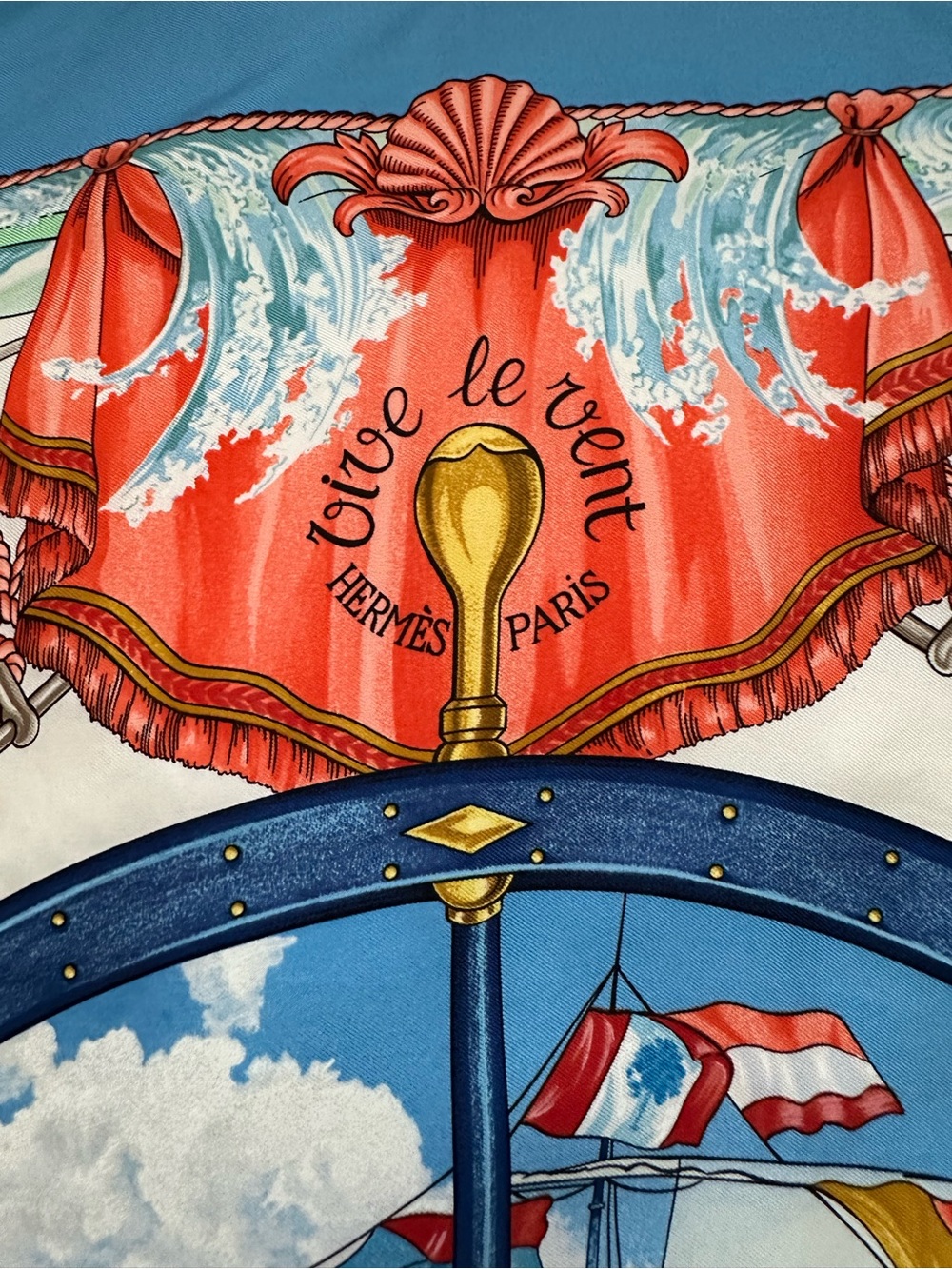 Hermes “Vive le Vent” Silk Scarf Carre 90cm. Vince Le Vent “Blow Into the Wind” - Picture 12 of 16